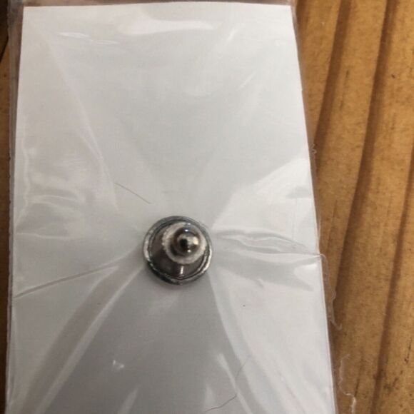 Zuni Sun Face Native American Sterling Silver Lapel Pin Tie Tack Onyx Turquoise - Picture 3 of 4